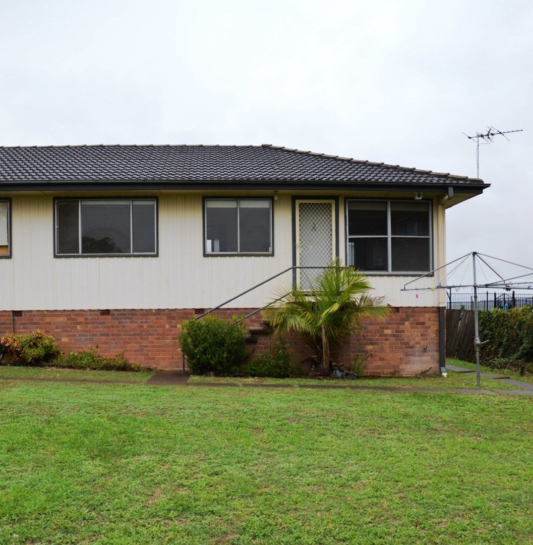 2 bedrooms Apartment / Unit / Flat in 3/10 Queen Street MUSWELLBROOK NSW, 2333