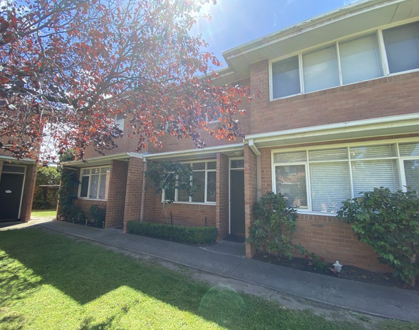 8/1-5 Cumberland Road, Pascoe Vale South VIC 3044