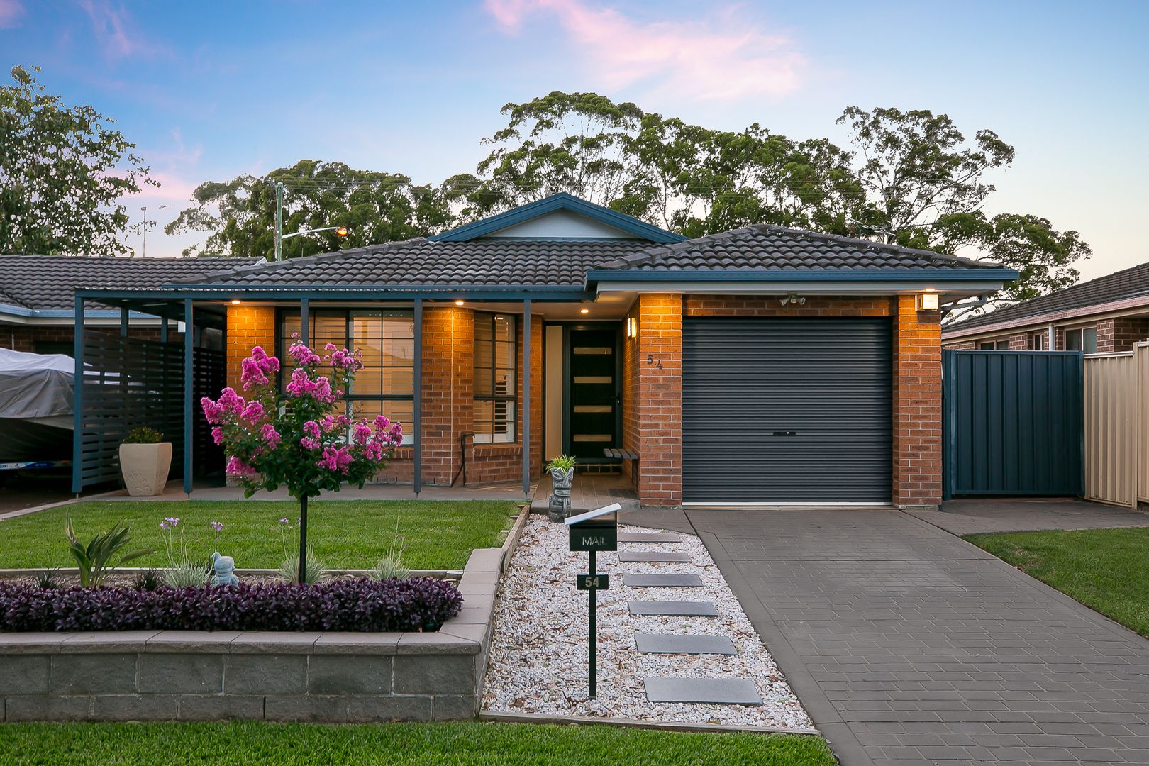 54 Wyperfeld Place, Bow Bowing Property History & Address Research