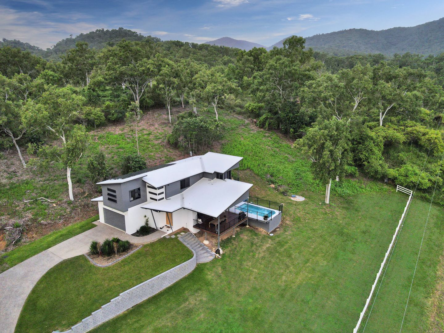 5c Hancock Road, Alligator Creek QLD 4816, Image 1