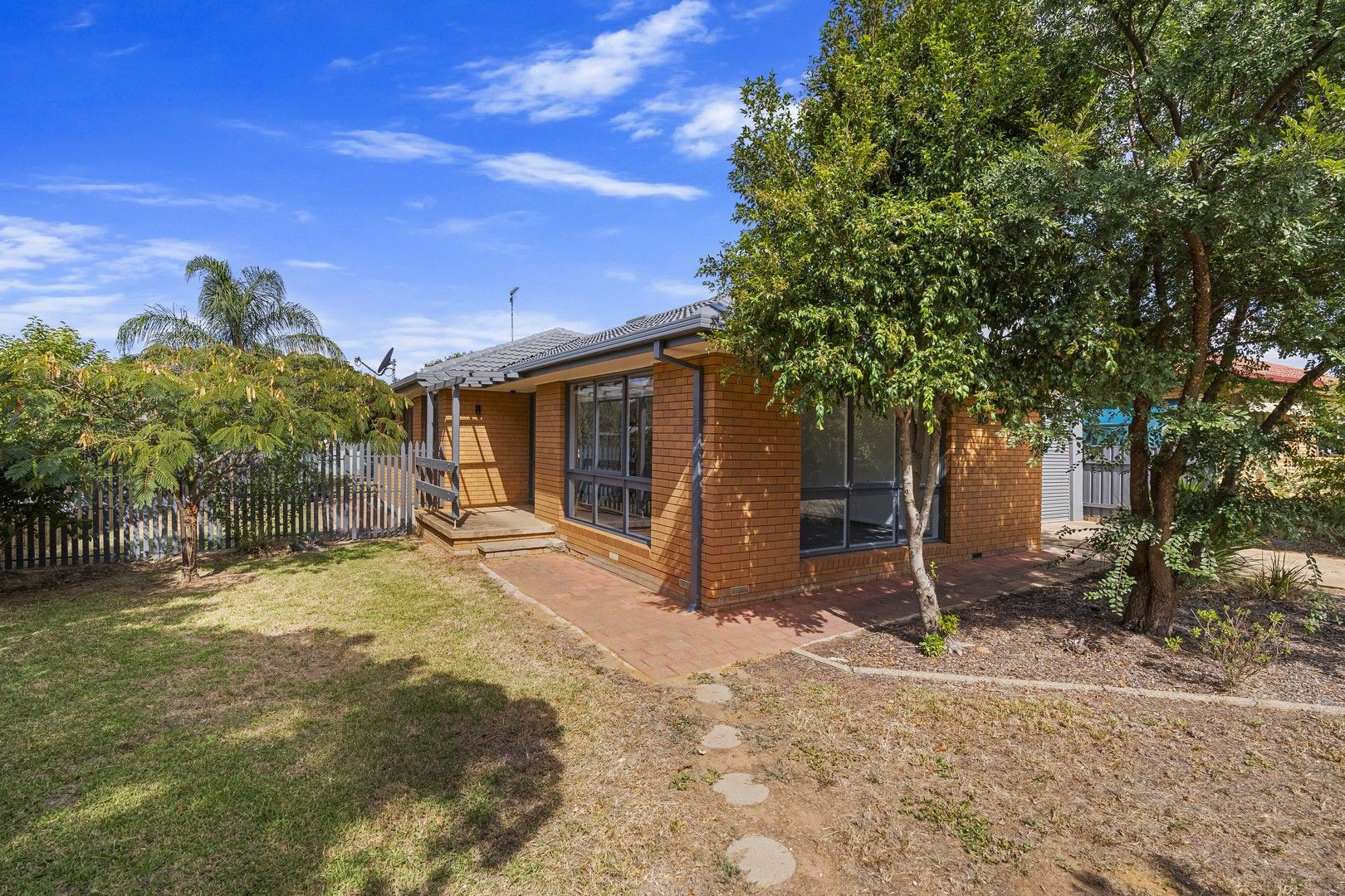 30 Dunn Avenue, Forest Hill NSW 2651, Image 0