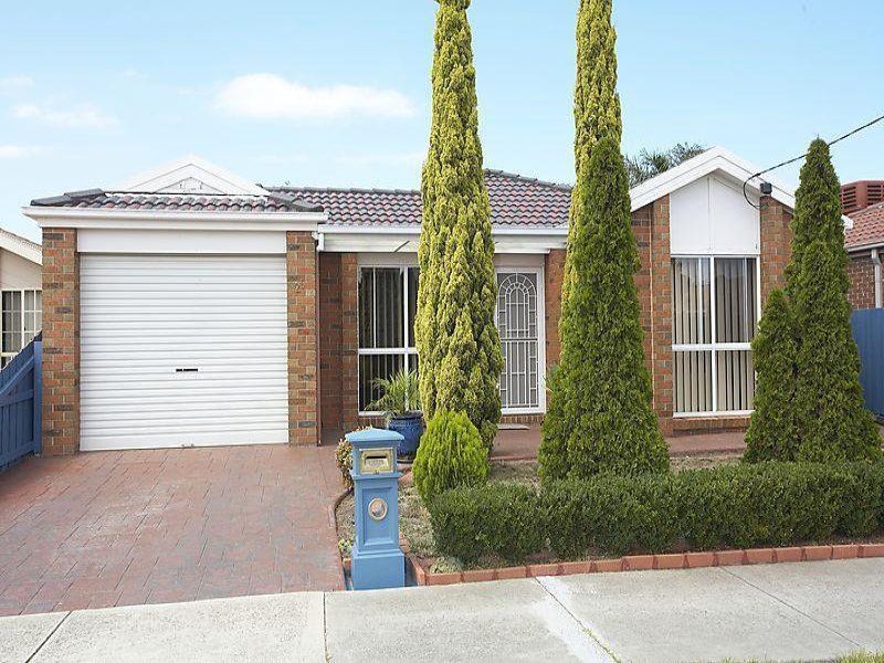 3 bedrooms House in 25 Fell Court ALTONA MEADOWS VIC, 3028