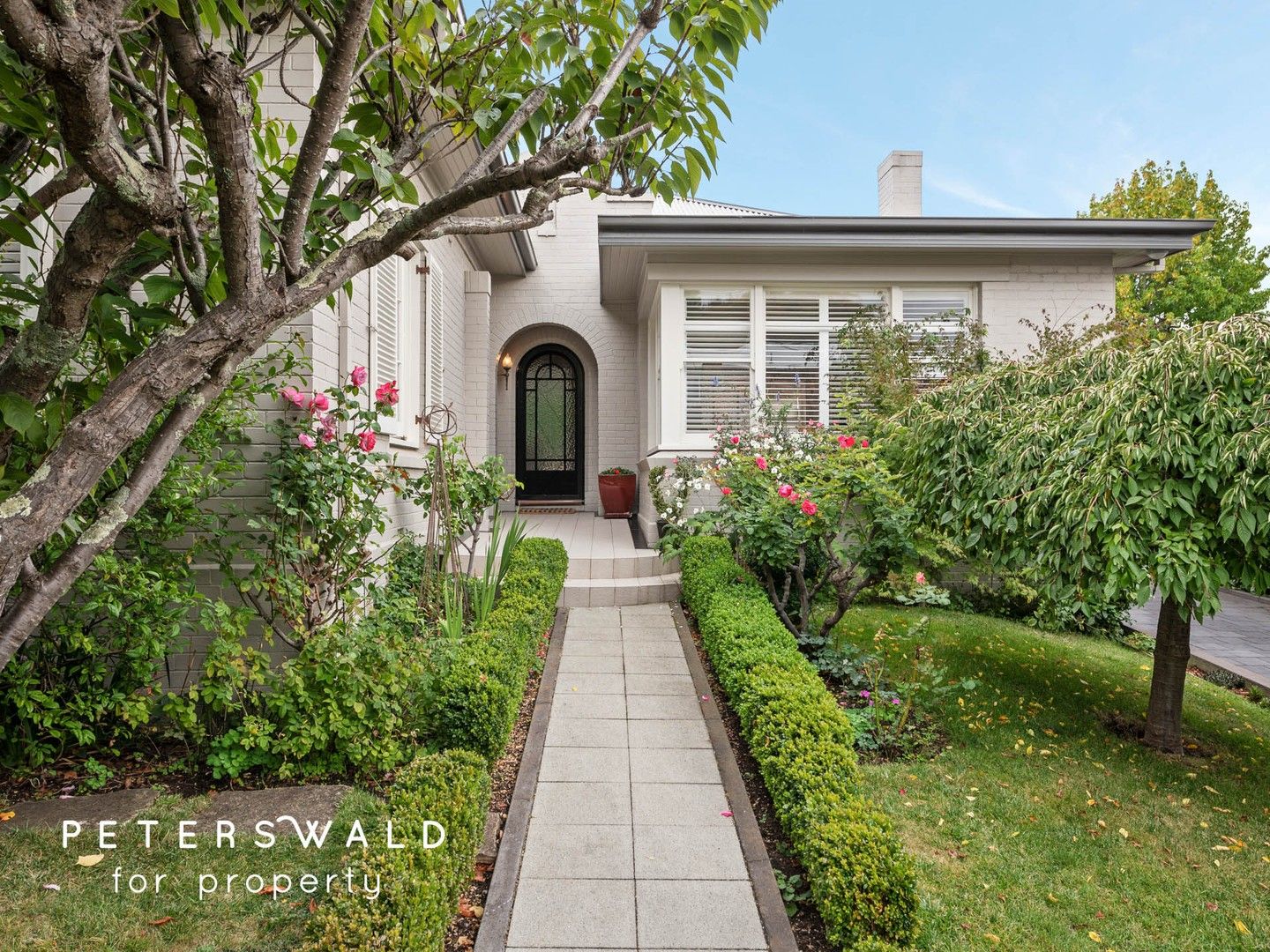 3 bedrooms House in 5 Red Chapel Avenue SANDY BAY TAS, 7005
