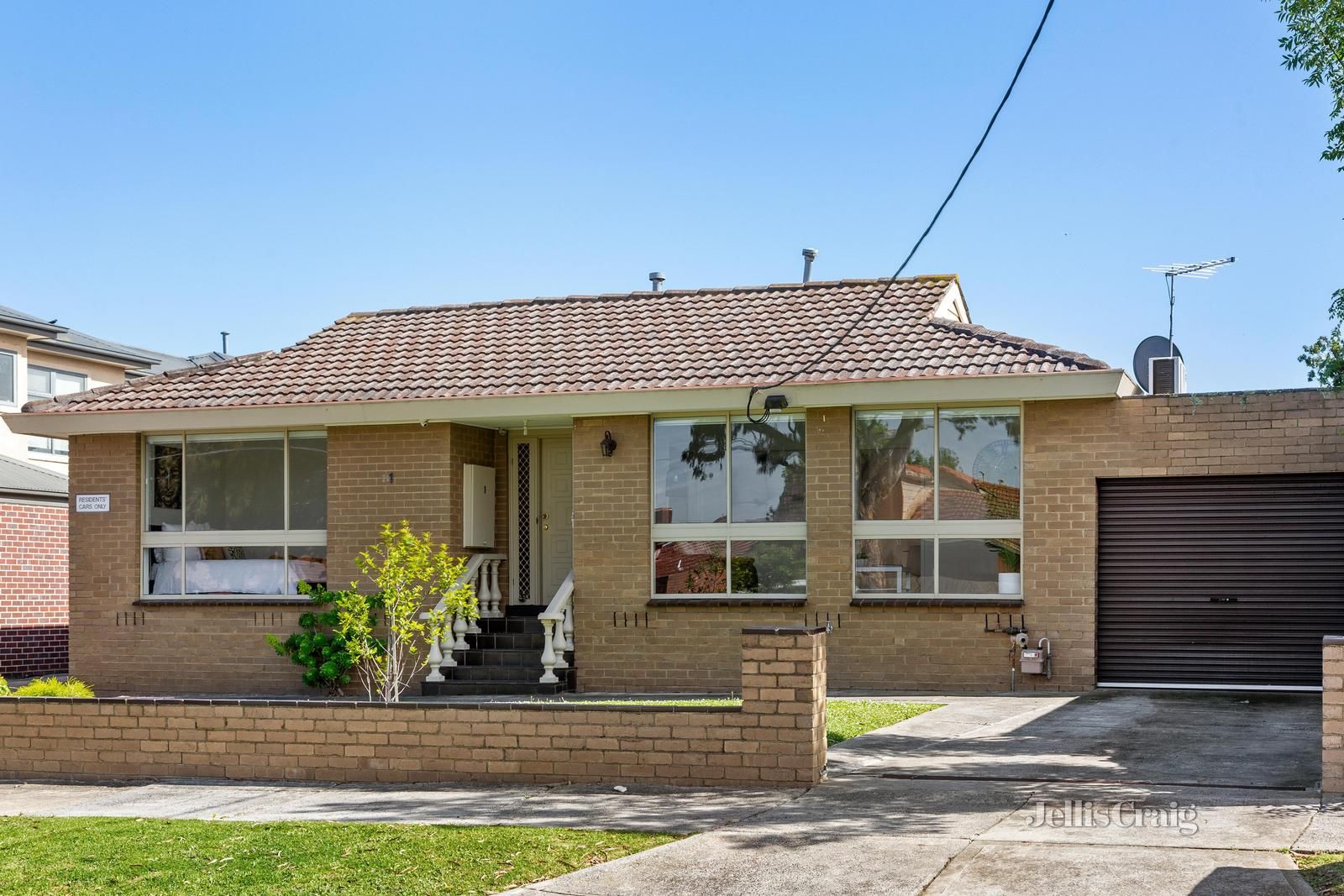 2 bedrooms Apartment / Unit / Flat in 1/2 Barwon Street GLENROY VIC, 3046