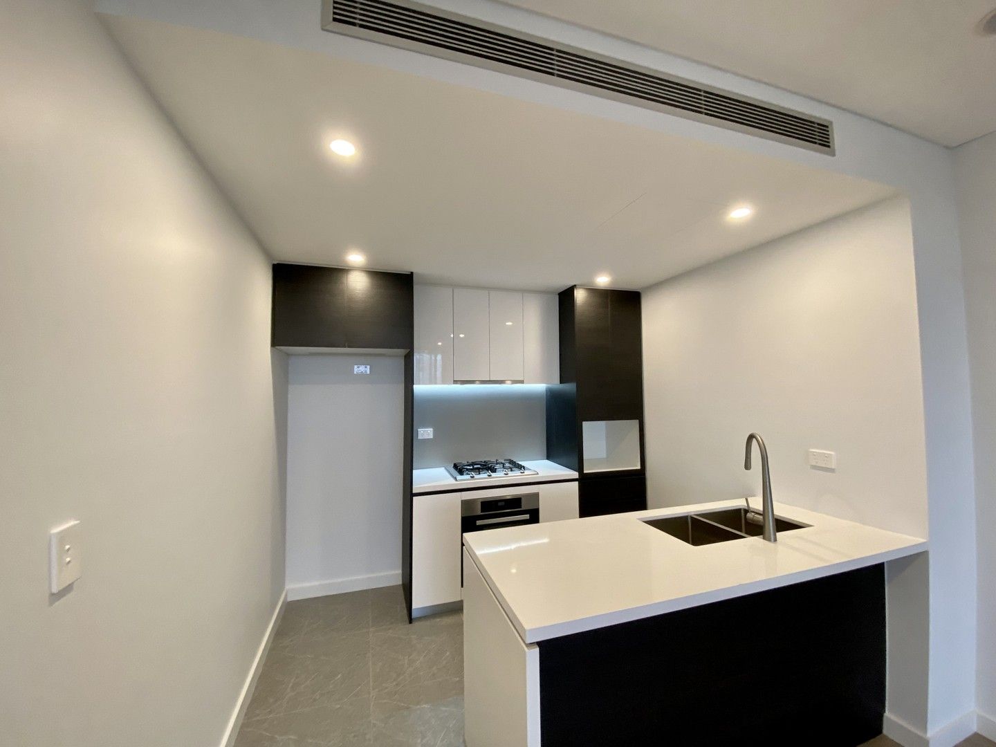 2 bedrooms Apartment / Unit / Flat in 304/41-45 Rhodes Street HILLSDALE NSW, 2036