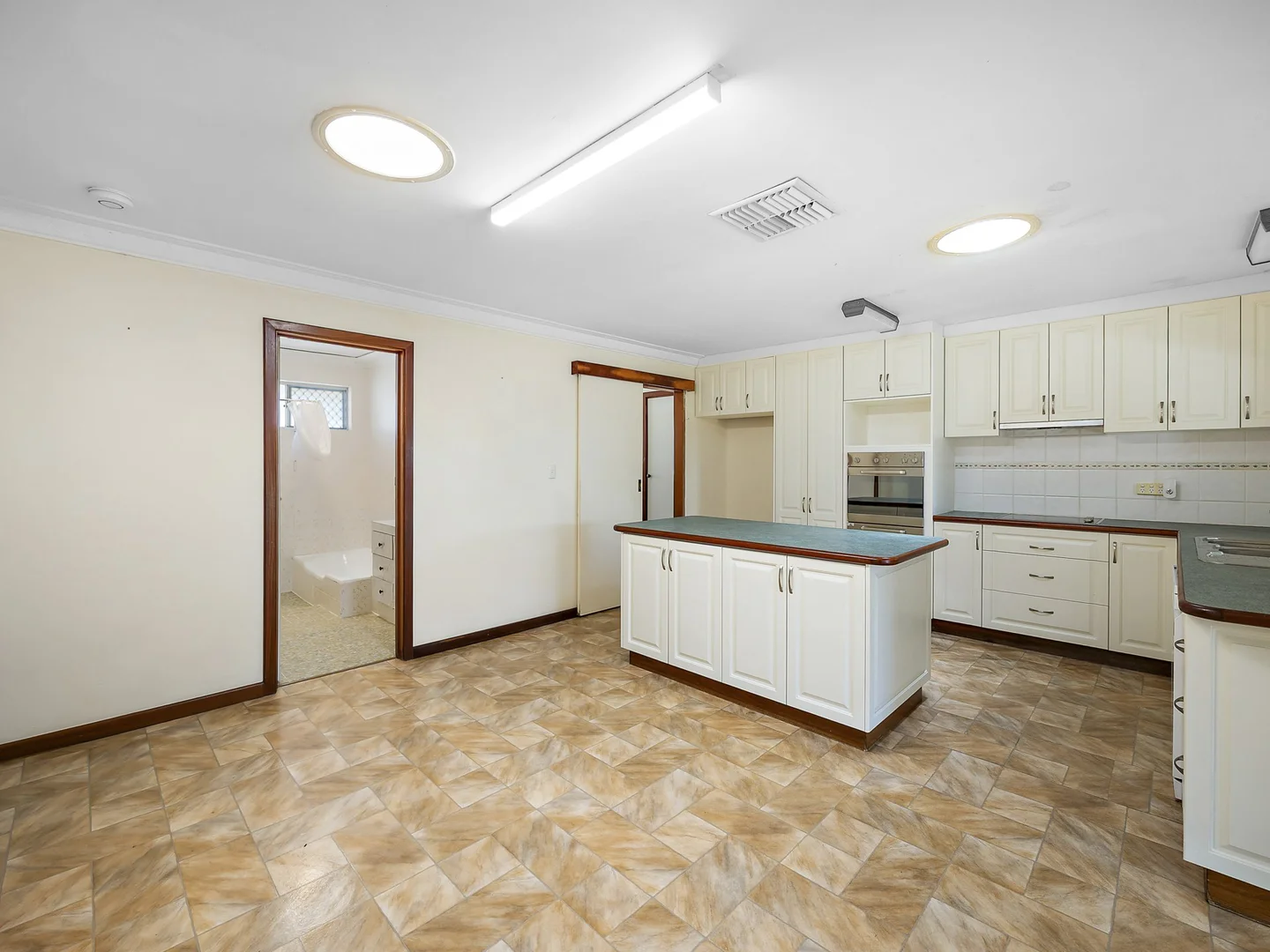 Additional image 8 of 51 Carlisle Street, Shoalwater WA 6169