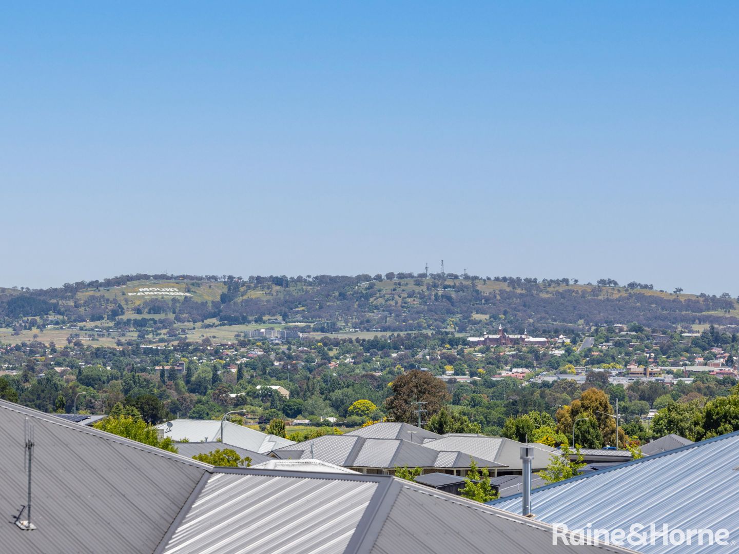 101 Graham Drive, Kelso NSW 2795 Domain