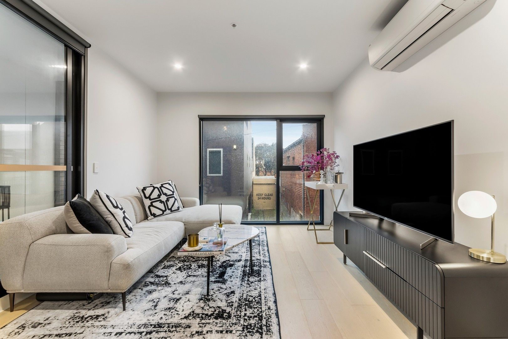 1 bedrooms Apartment / Unit / Flat in 109/115 Church Street RICHMOND VIC, 3121