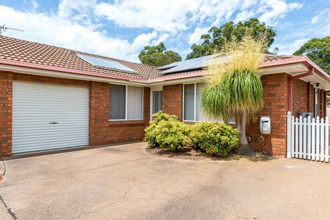 Picture of 2/14 Hollydeen Avenue, RAYMOND TERRACE NSW 2324