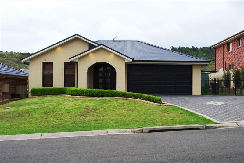 6 Hereford Way, Picton NSW 2571