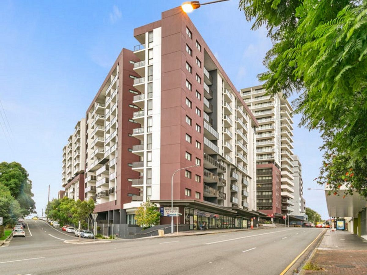 2 bedrooms Apartment / Unit / Flat in A517/1B Pearl Street HURSTVILLE NSW, 2220