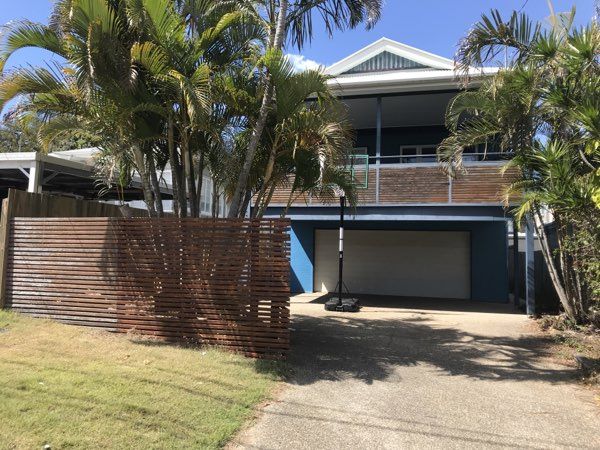 4 bedrooms House in 14 Peel Street MANLY QLD, 4179