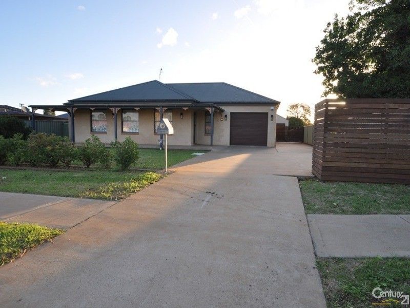 93 Sheraton Road, Dubbo NSW 2830, Image 0