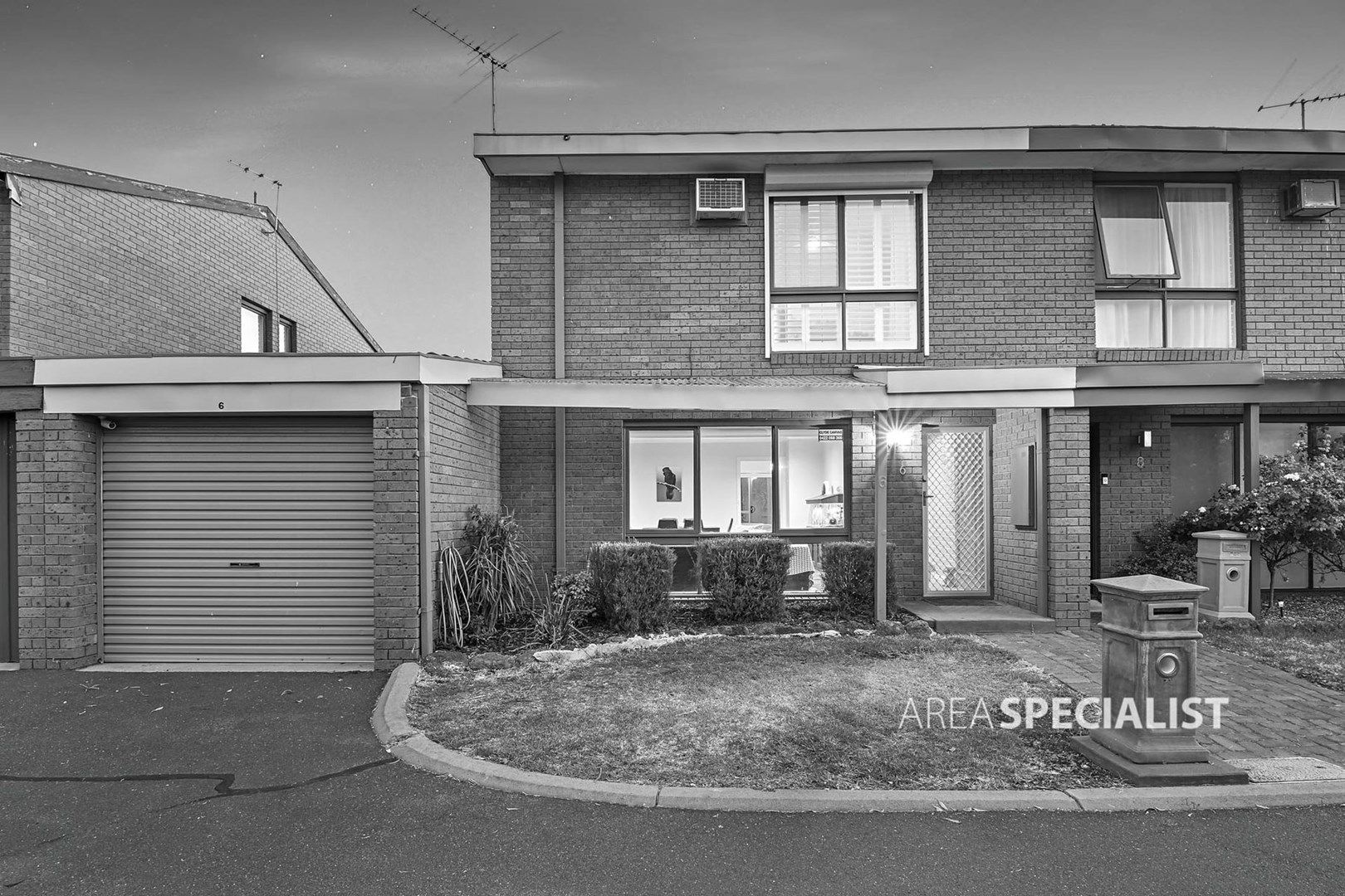 6 Dryandra Crescent, Keysborough VIC 3173, Image 0