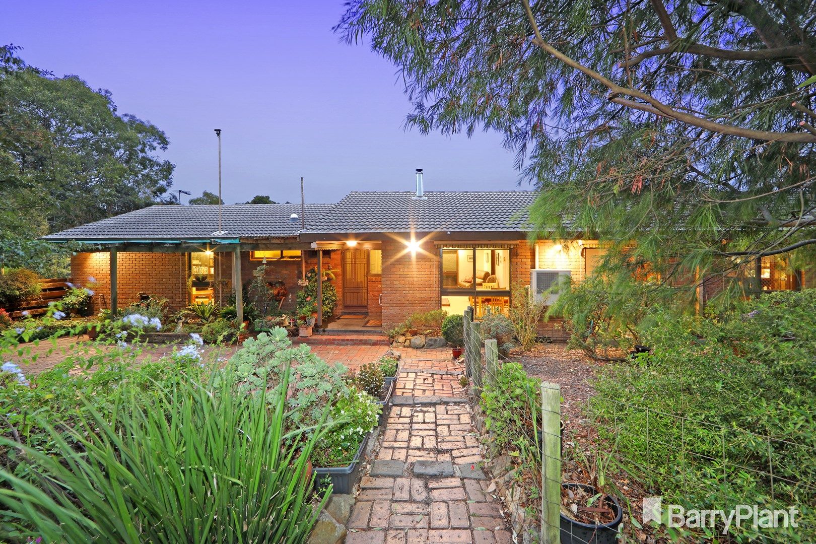 2 Churchill Park Drive, Lysterfield South VIC 3156, Image 0