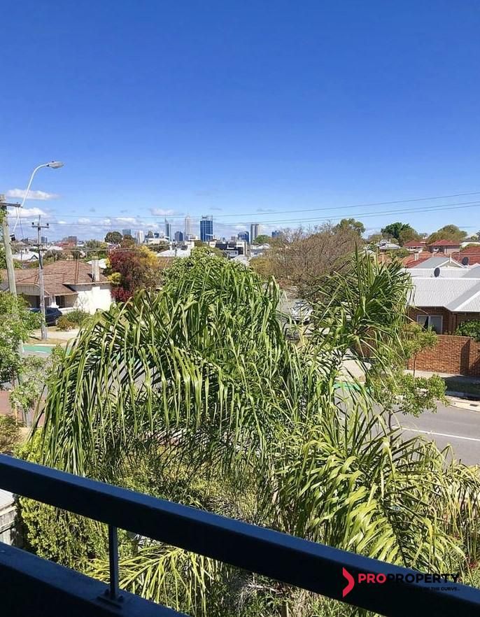 2 bedrooms Apartment / Unit / Flat in 22/80 Scarborough Beach Road MOUNT HAWTHORN WA, 6016