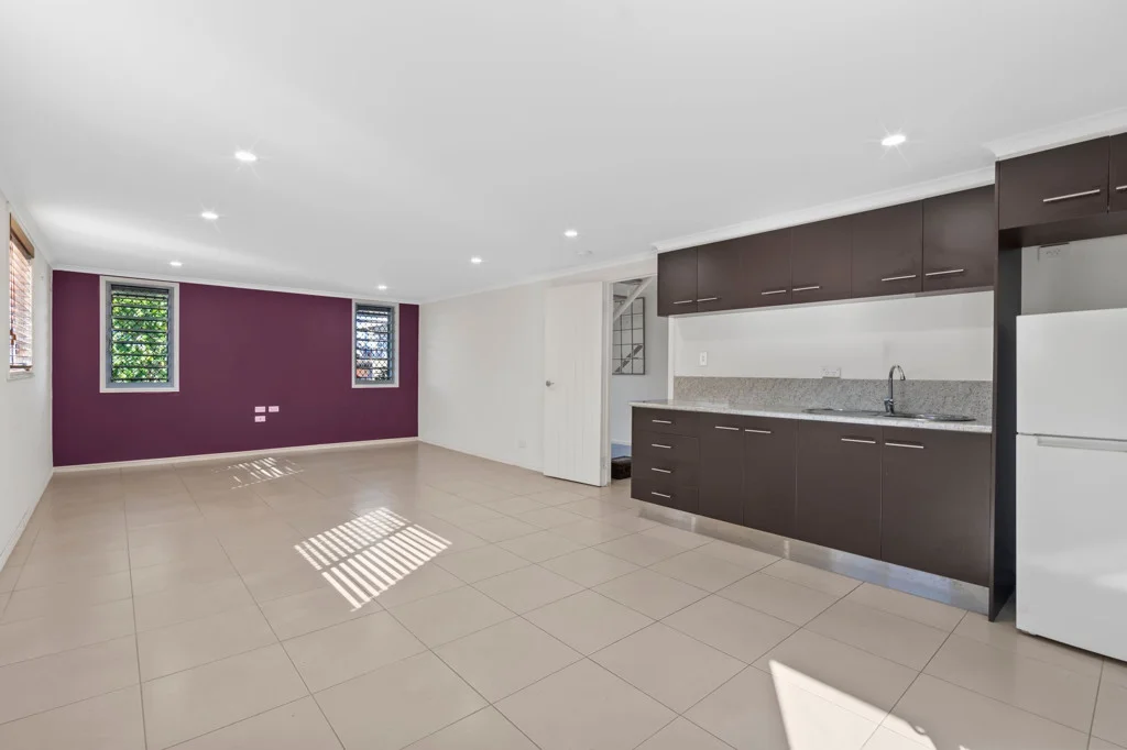 Additional image 8 of 50 Stradbroke Street, Biggera Waters QLD 4216
