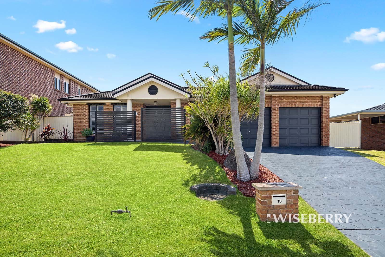 13 Crowe Street, Lake Haven NSW 2263, Image 0