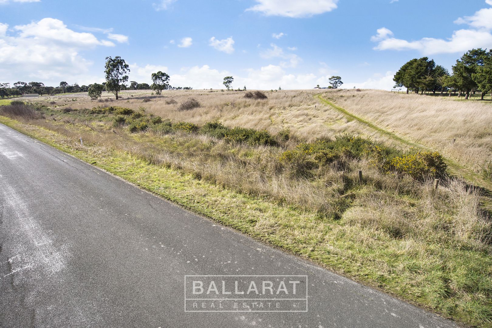 245 Learmonth Road, Clunes VIC 3370, Image 2