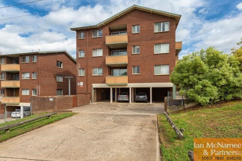 2 bedrooms Apartment / Unit / Flat in 5/4 Mowatt Street QUEANBEYAN NSW, 2620
