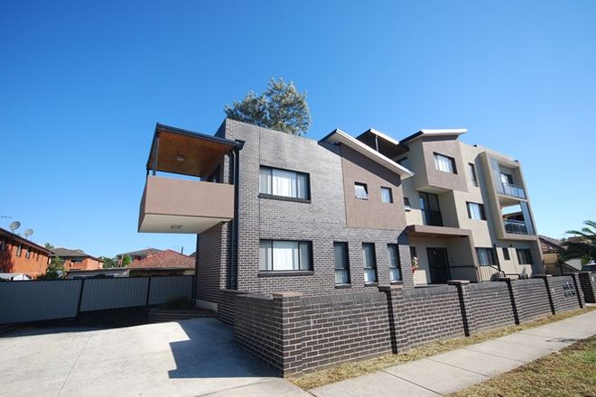 Picture of 3/11 Wrentmore Street, FAIRFIELD NSW 2165