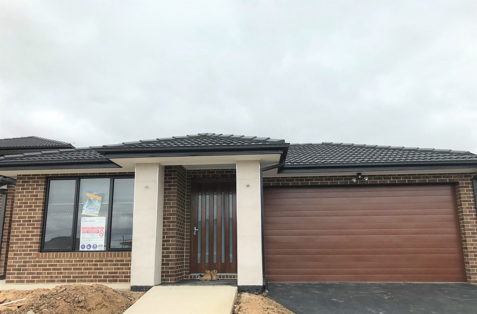 4 bedrooms House in 57 Rivella Circuit TARNEIT VIC, 3029