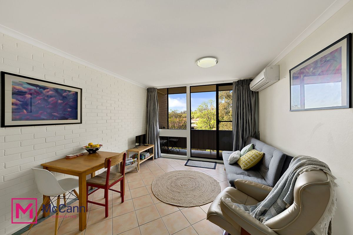 12D/52 Deloraine Street, Lyons ACT 2606, Image 2