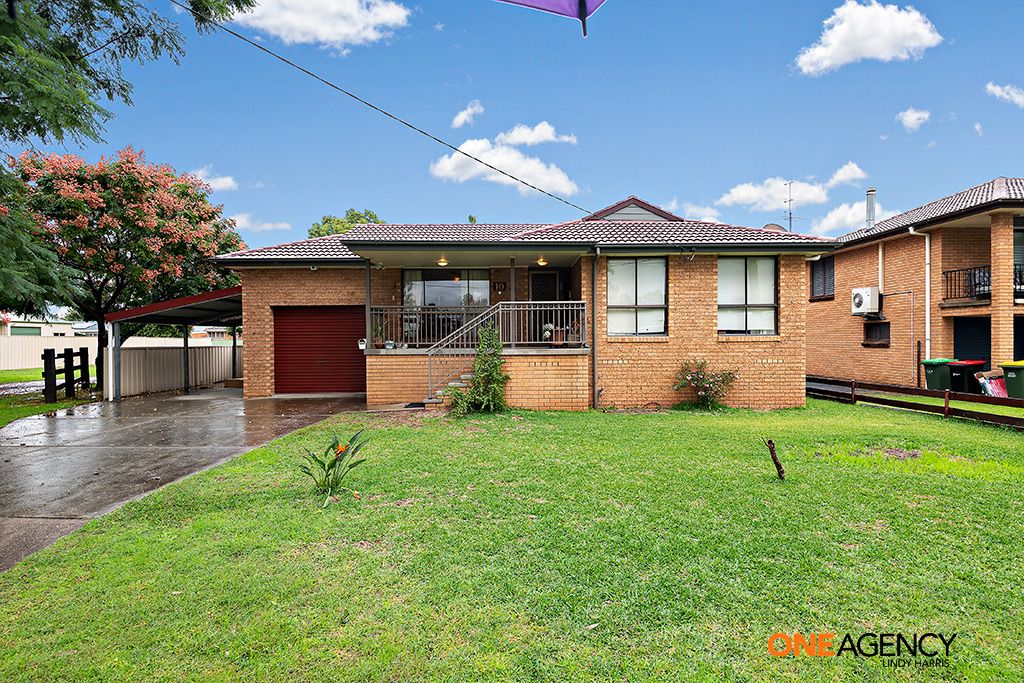 10 Edinburgh Avenue, Singleton NSW 2330, Image 0