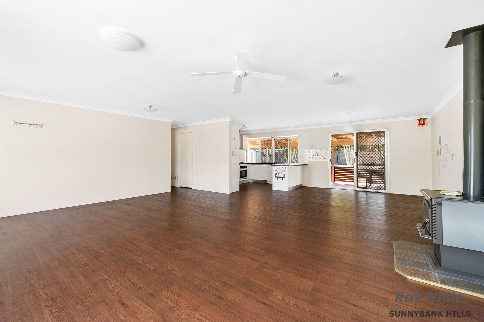 17 Watling Street, Hillcrest QLD 4118, Image 1