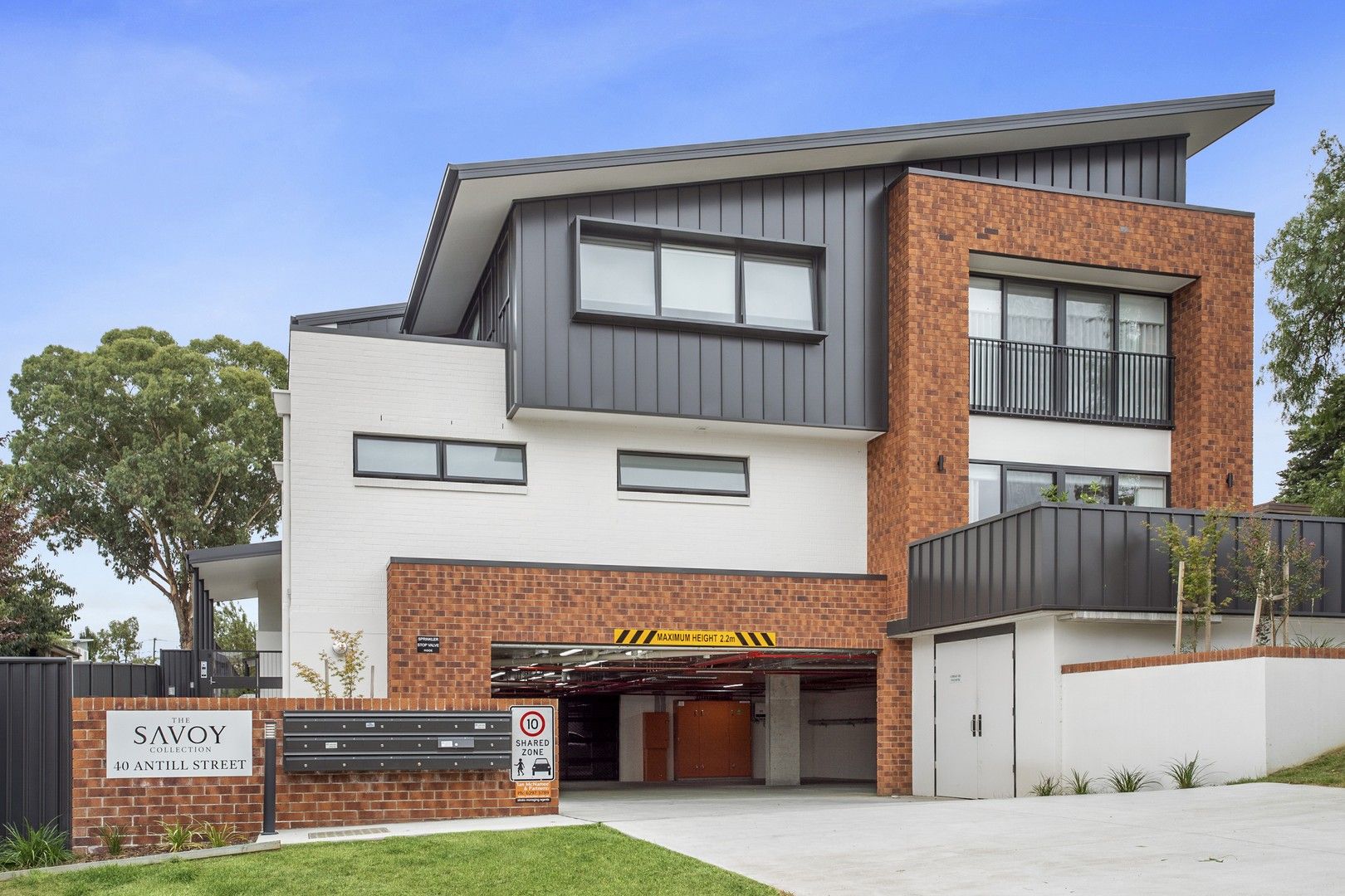 2 bedrooms Townhouse in 3/40 Antill Street QUEANBEYAN NSW, 2620