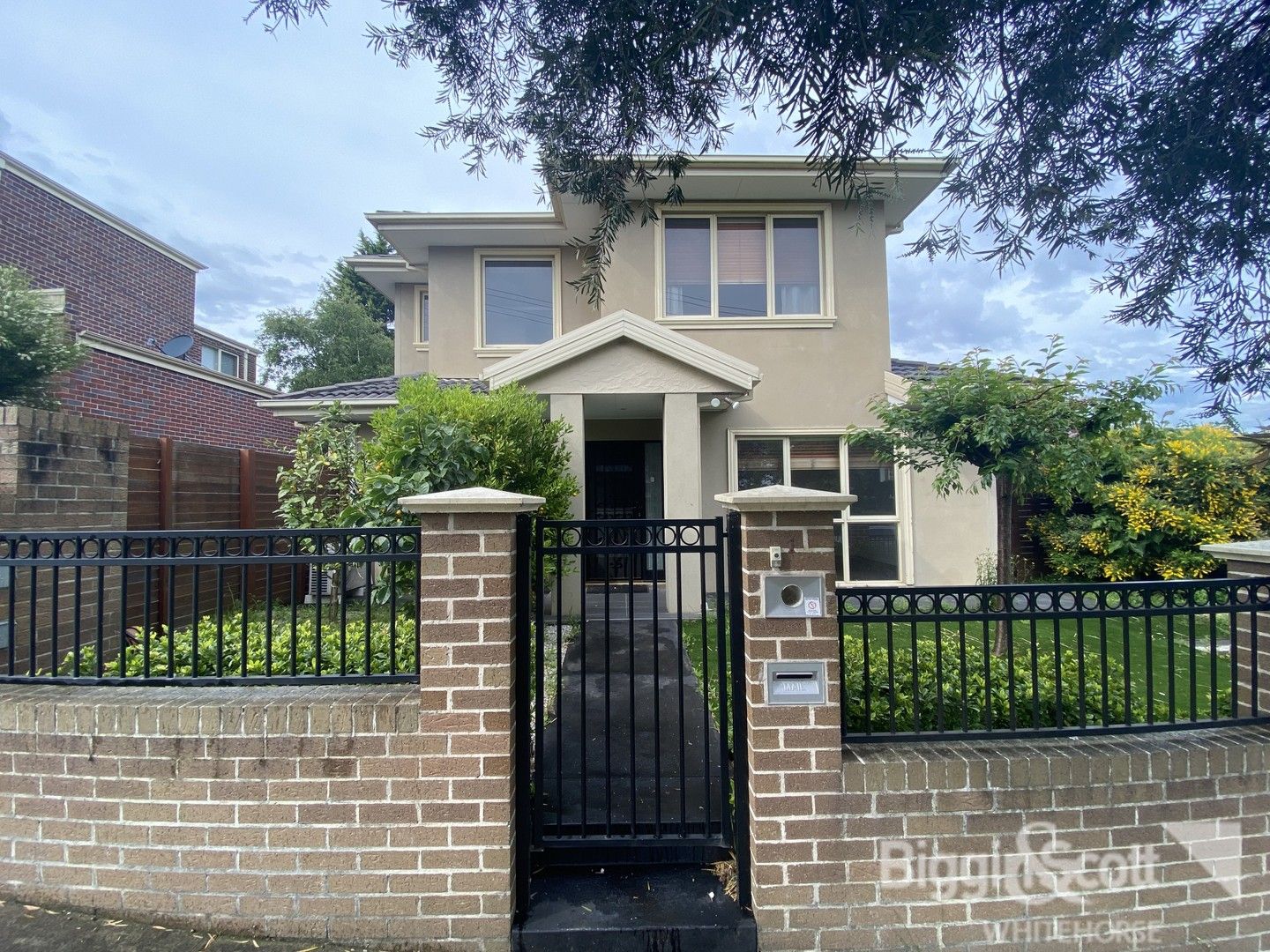 3 bedrooms Townhouse in 1/40 Russell Crescent DONCASTER EAST VIC, 3109