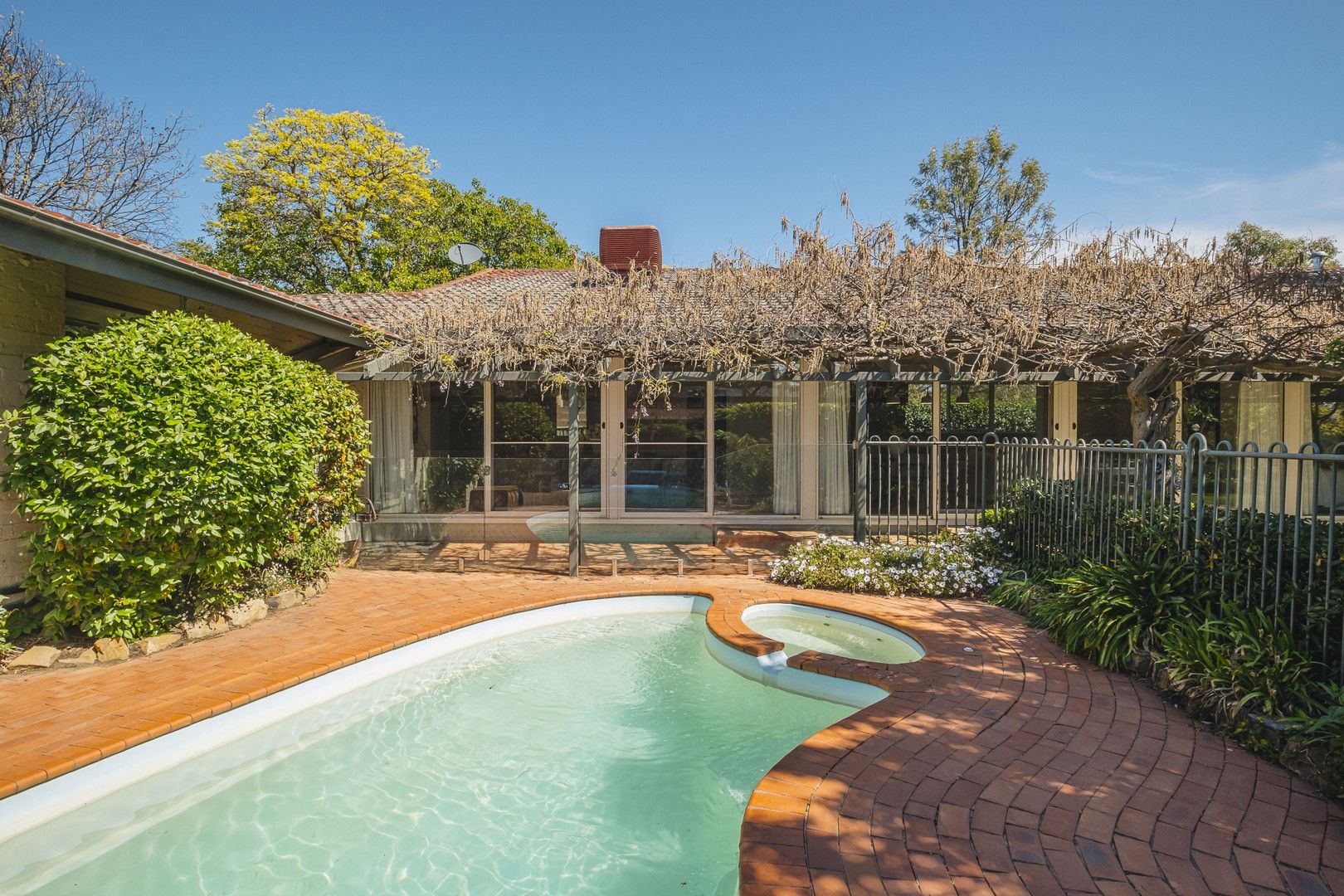 4 bedrooms House in 90 Dunstan Street CURTIN ACT, 2605
