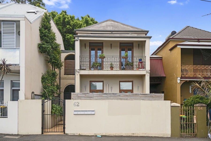 2/62 Erskineville Road, Erskineville Property History & Address