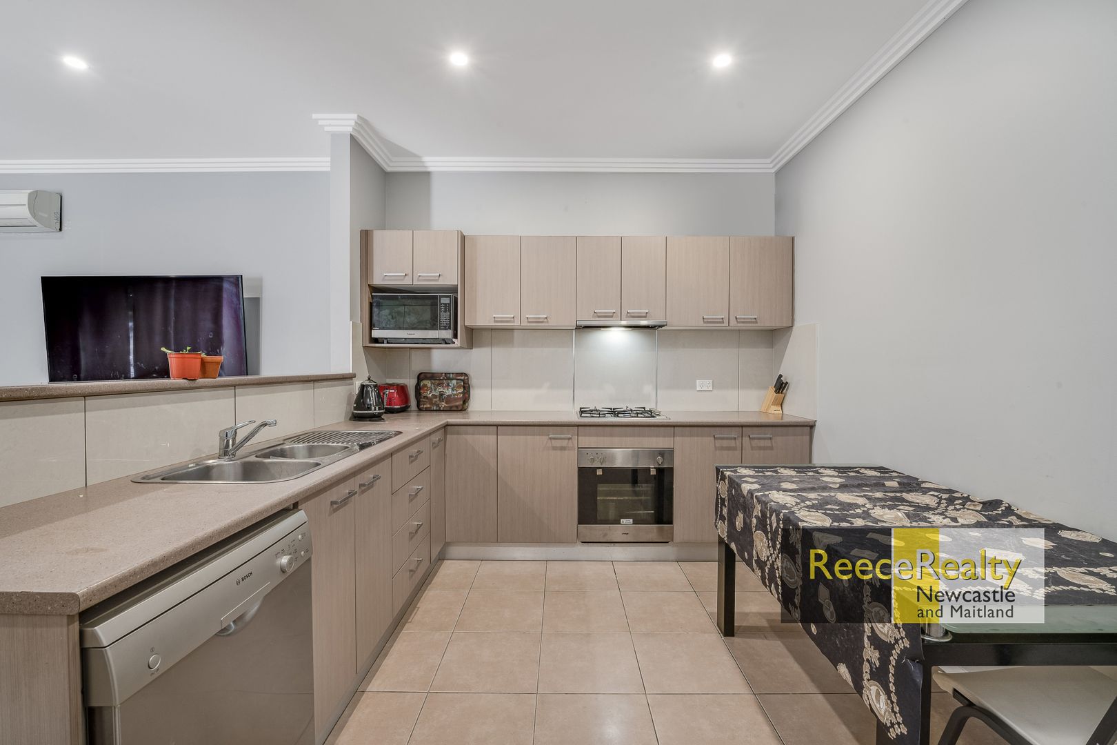 24/181-183 Michael Street, Jesmond NSW 2299, Image 2