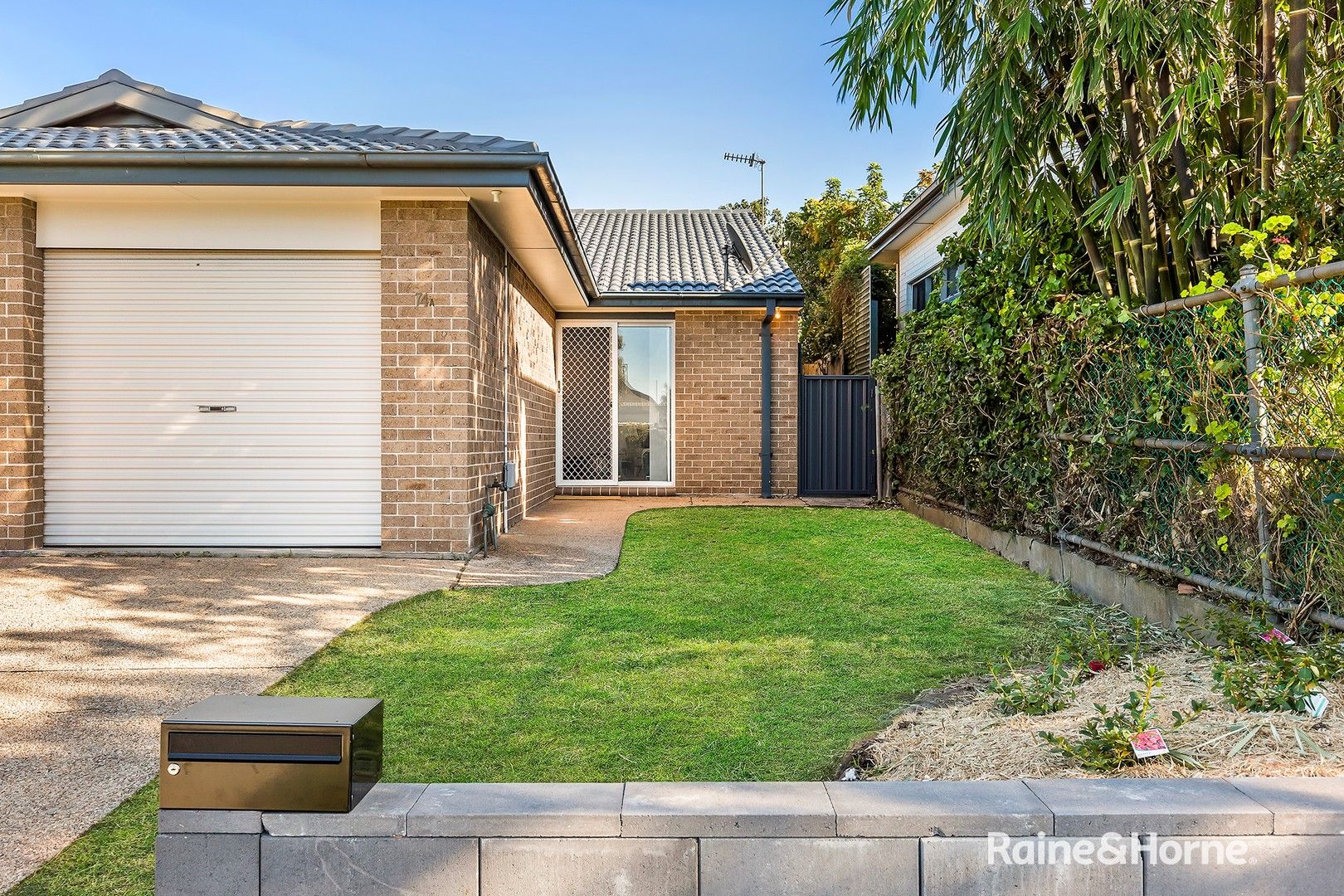 2 bedrooms House in 74a Fawcett Street MAYFIELD NSW, 2304