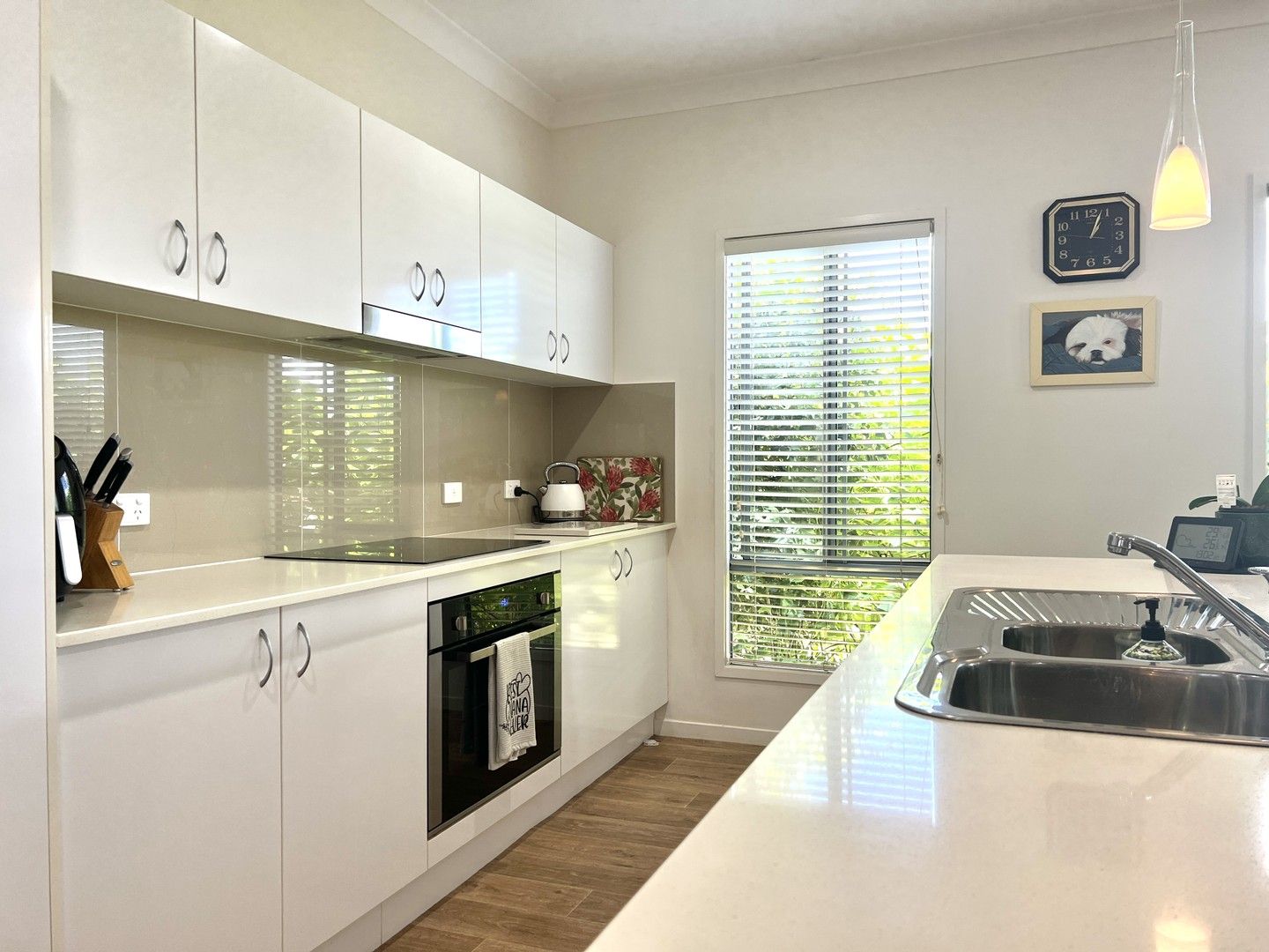 28 HIGHLAND STREET, Russell Island QLD 4184, Image 0