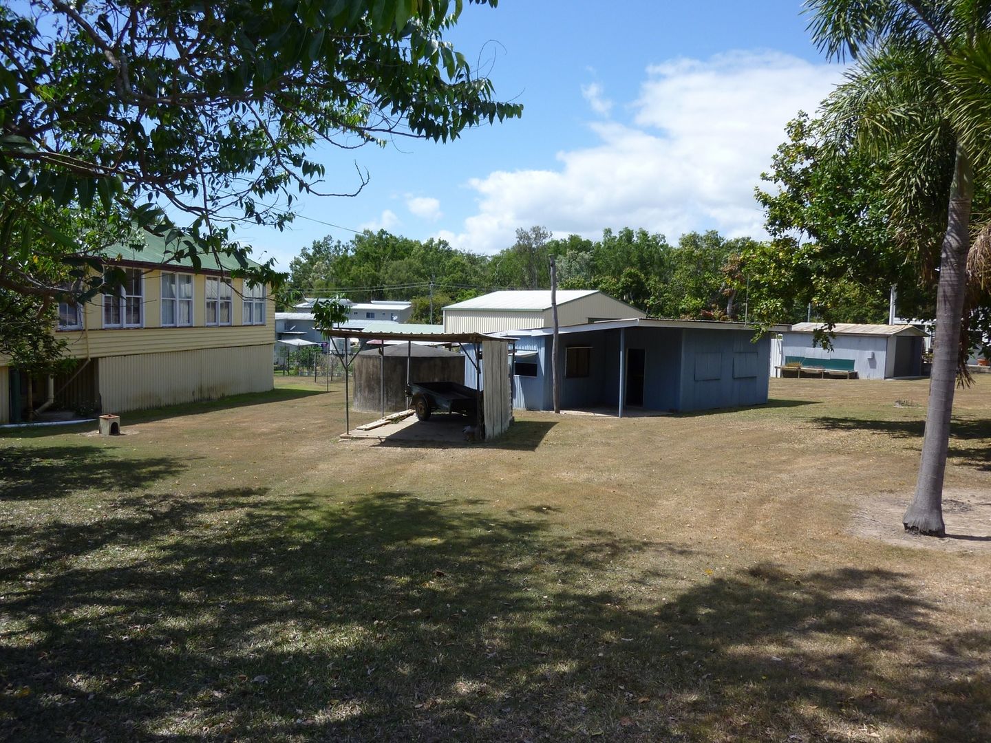 8 Coconut Grove, Ball Bay QLD 4741 Domain