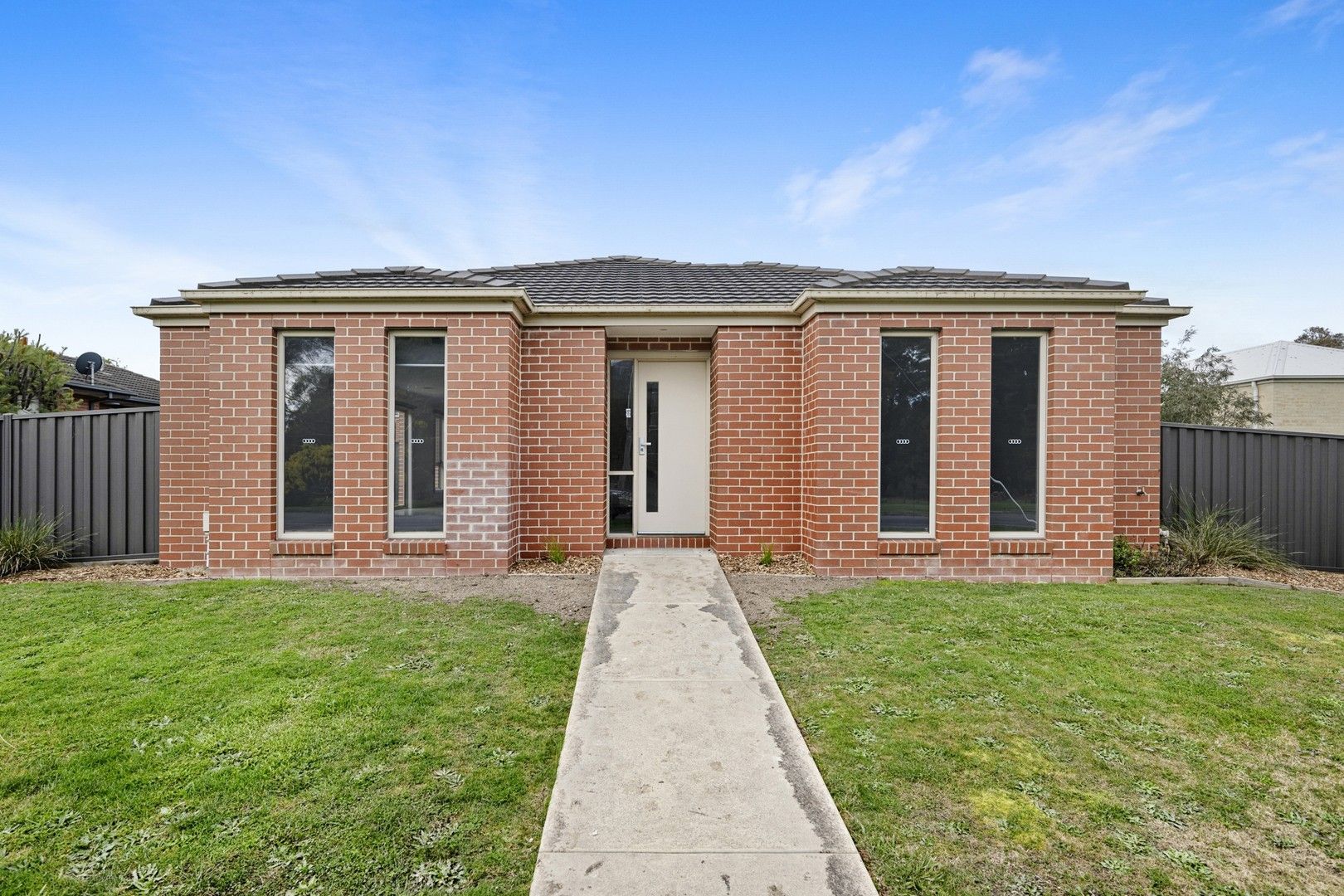 1/213 Fussell St, Ballarat East VIC 3350 House For Rent Domain