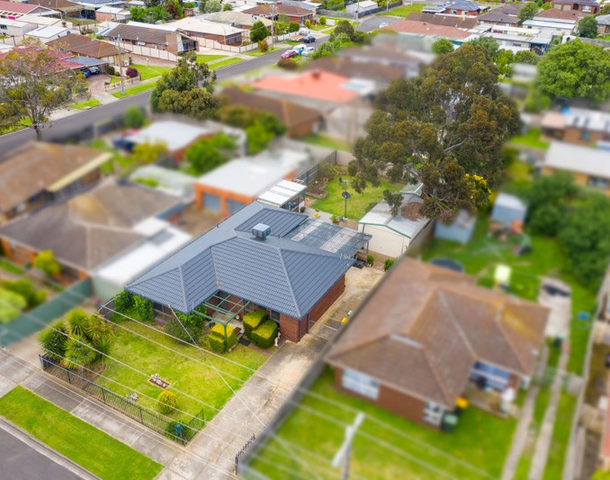 8 Stapledon Court, Corio VIC 3214