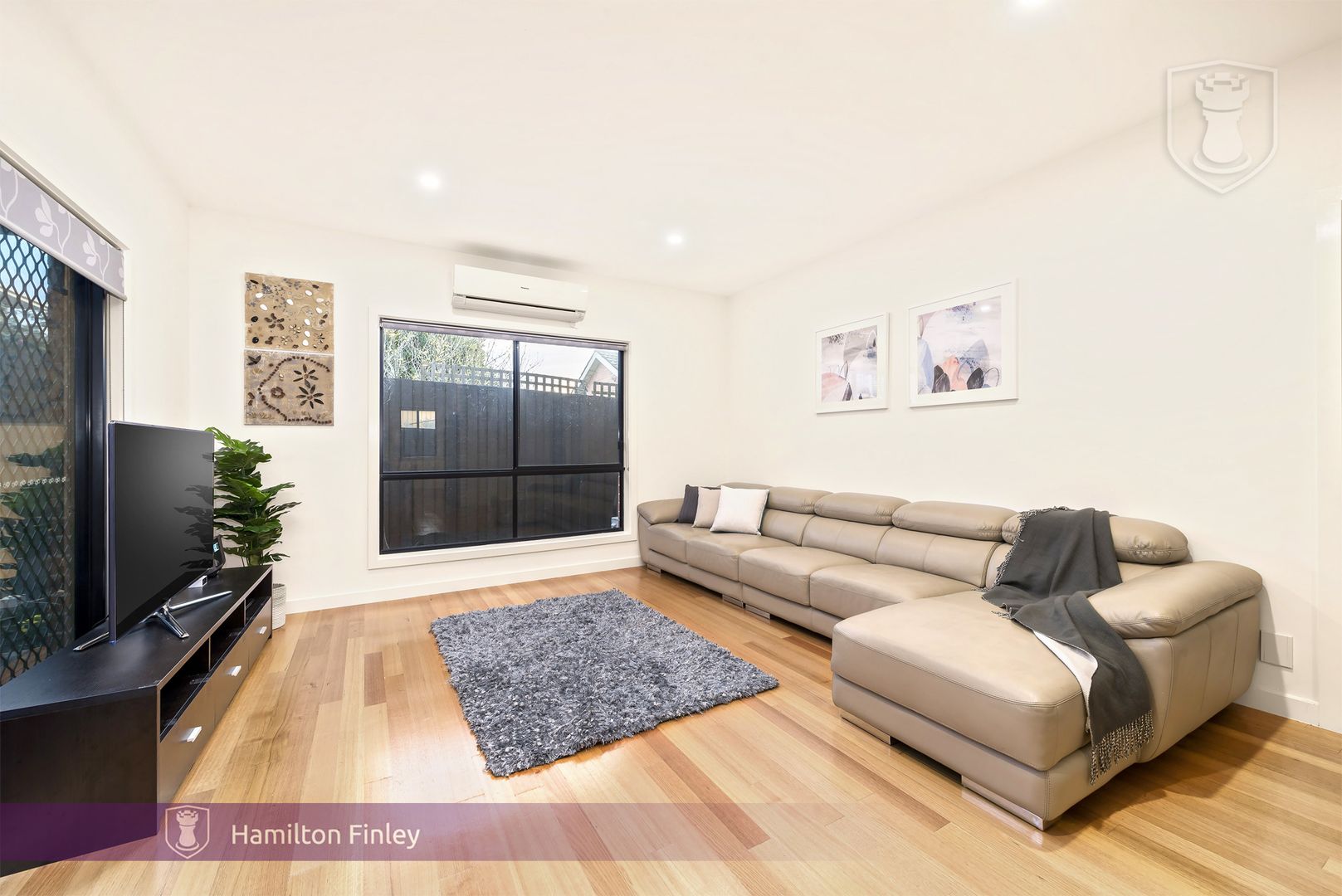 2/4 Lilac Court, Blackburn North VIC 3130, Image 1