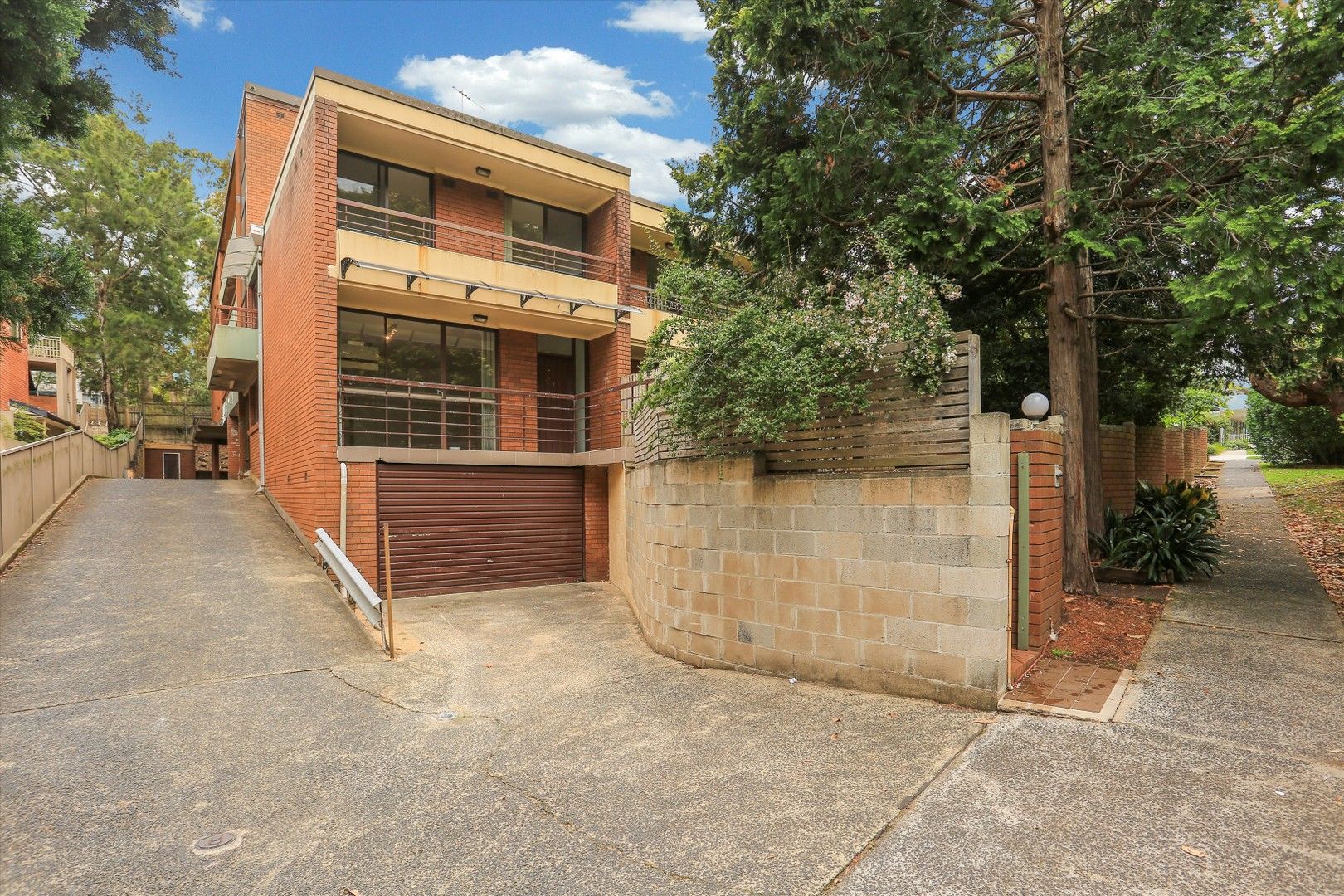 3 bedrooms Townhouse in 1/19 Birdwood Ave LANE COVE NSW, 2066