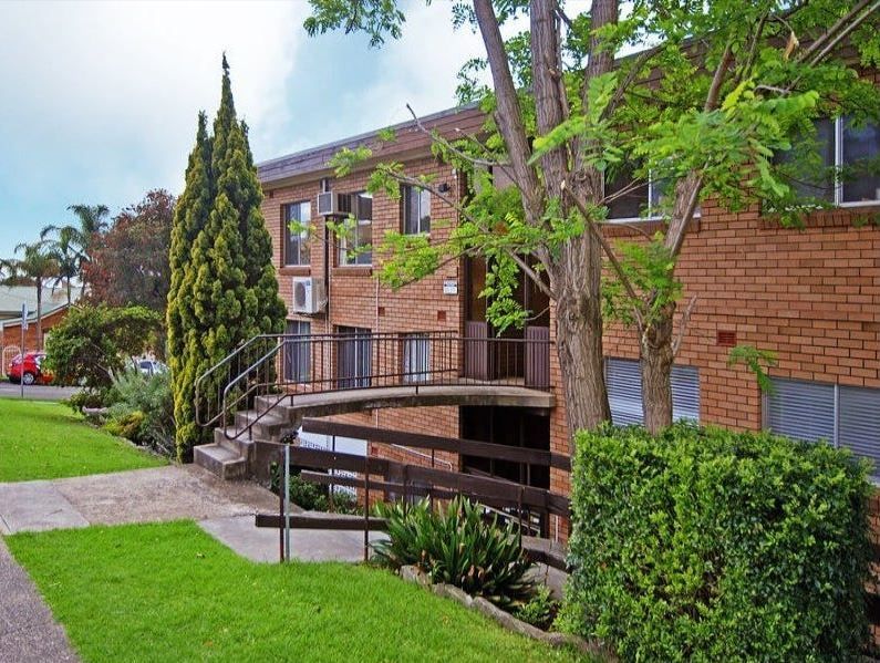 2 bedrooms Apartment / Unit / Flat in 3/25 Loftus Street WOLLONGONG NSW, 2500