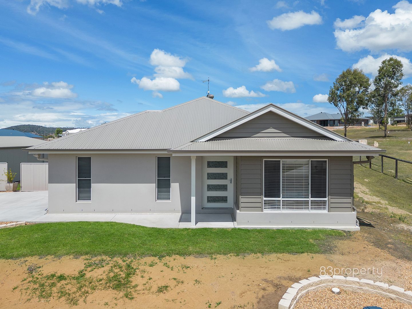 17 Parkdale Place, Kensington Grove QLD 4341, Image 1