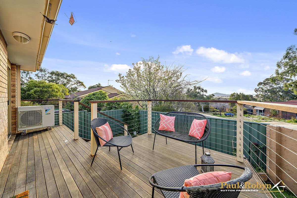 2/11 Derrington Crescent, Bonython ACT 2905, Image 1