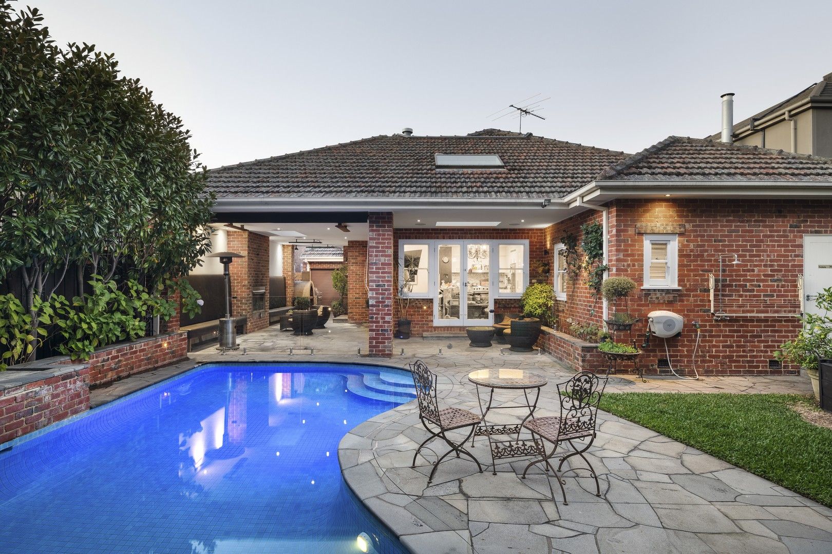 3 bedrooms House in 158 Dendy Street BRIGHTON EAST VIC, 3187