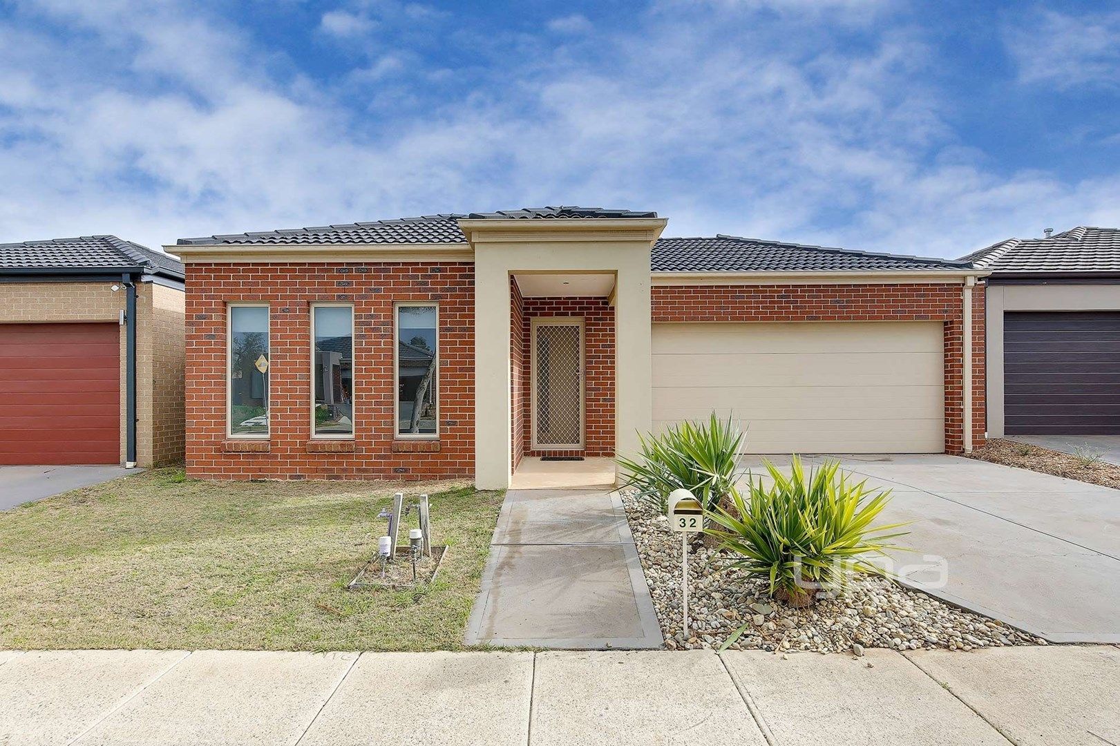 32 Lancewood Road, Manor Lakes VIC 3024, Image 0