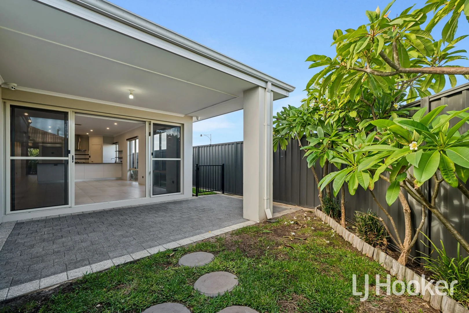 Additional image 16 of 27 Vivaldi Street, Hammond Park WA 6164