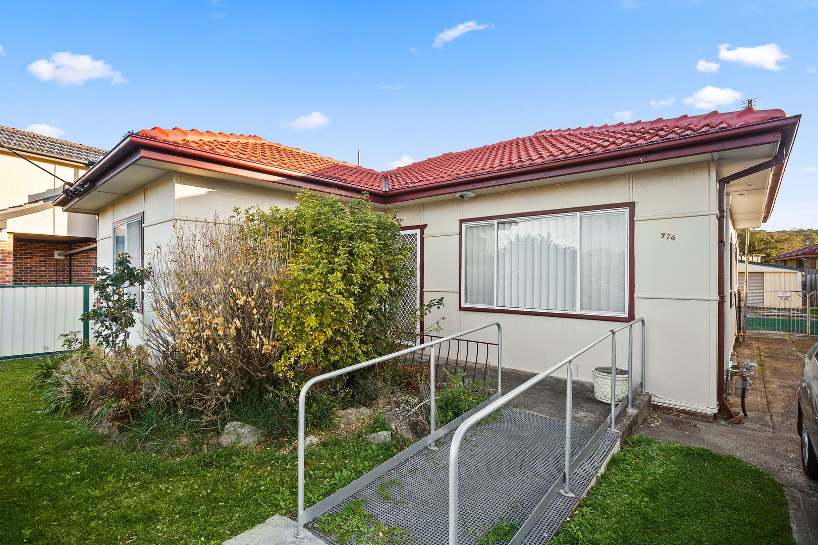 376 Shellharbour Road, Barrack Heights NSW 2528