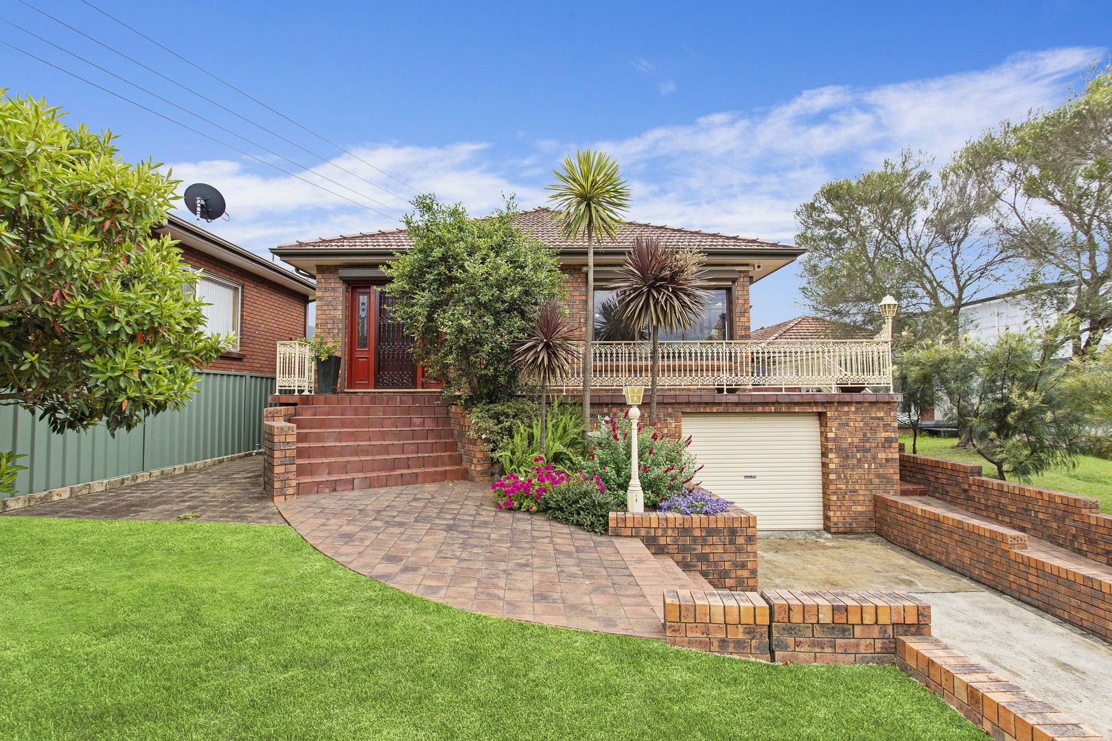 16 Helen Brae Avenue, Fairy Meadow NSW 2519, Image 0