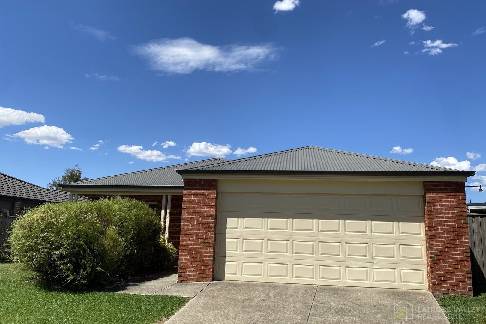 4 bedrooms House in 4 Hawksburn Road TRARALGON VIC, 3844